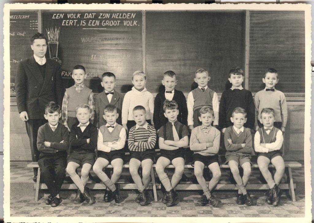 1958 1959 Klas Meester Mertens 2de leerjaar